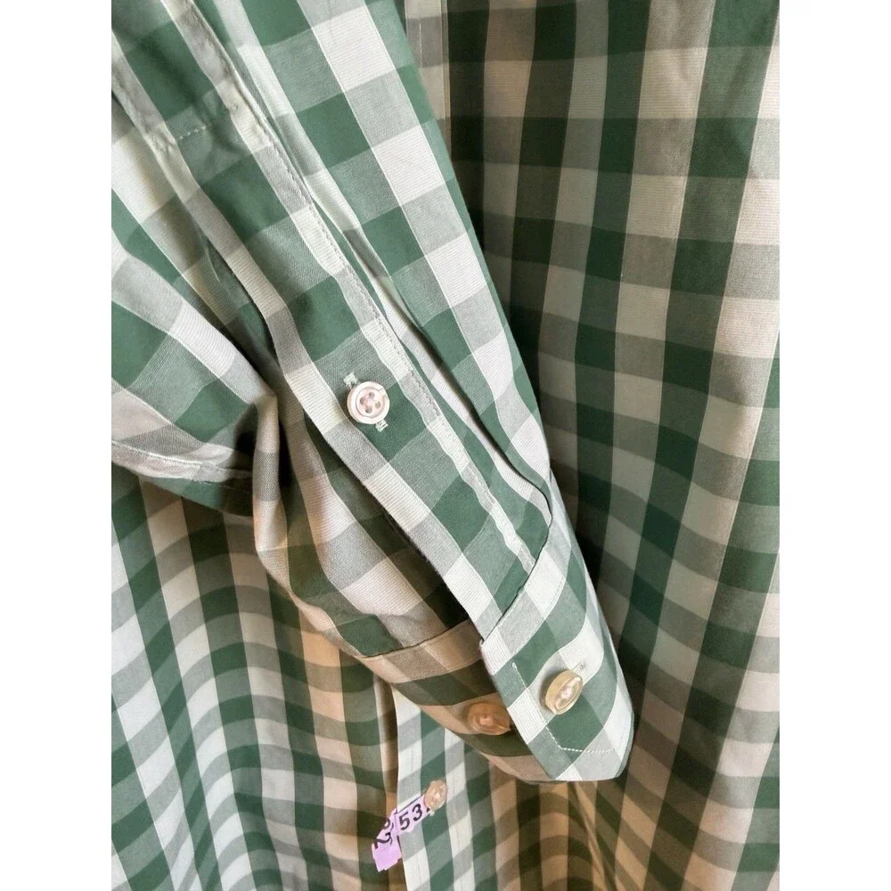 Banana Republic really nice
